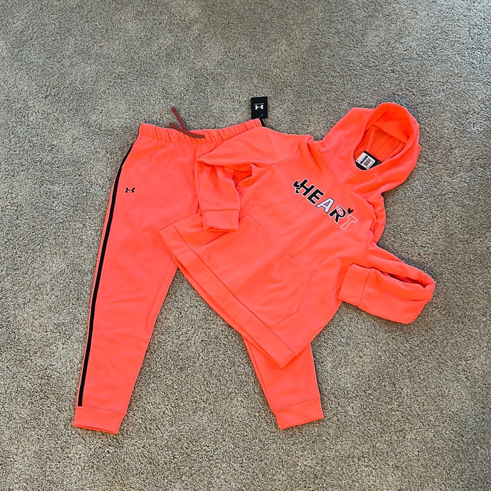 Under armor, extra-large girls, neon orange